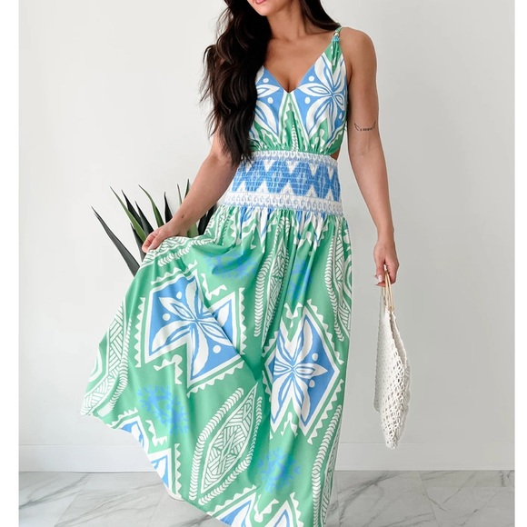 Dresses & Skirts - Nana Mac’s Maxi Dress